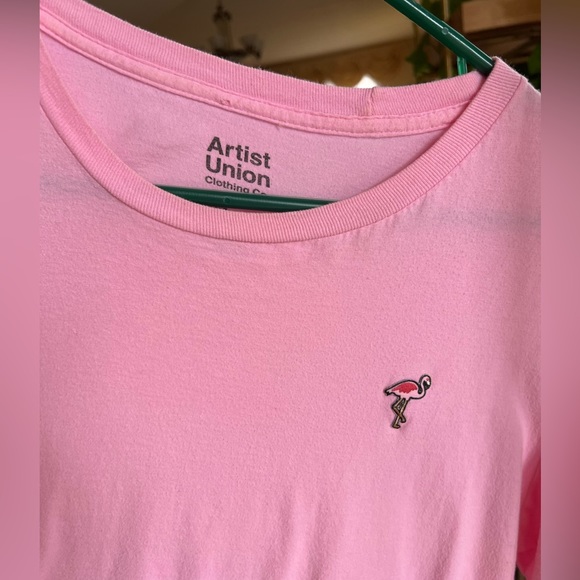 Artist Union Pink Flamingo Embroidery T-Shirt Men’s M - Picture 1 of 3